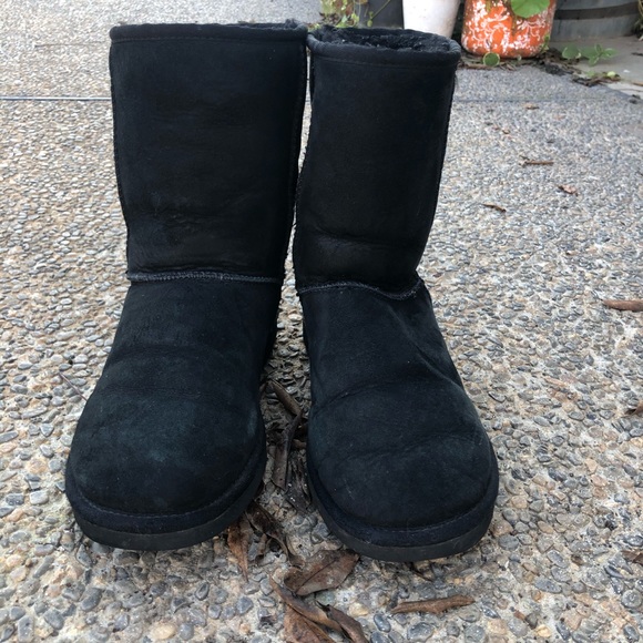 UGG classic short - Picture 3 of 5